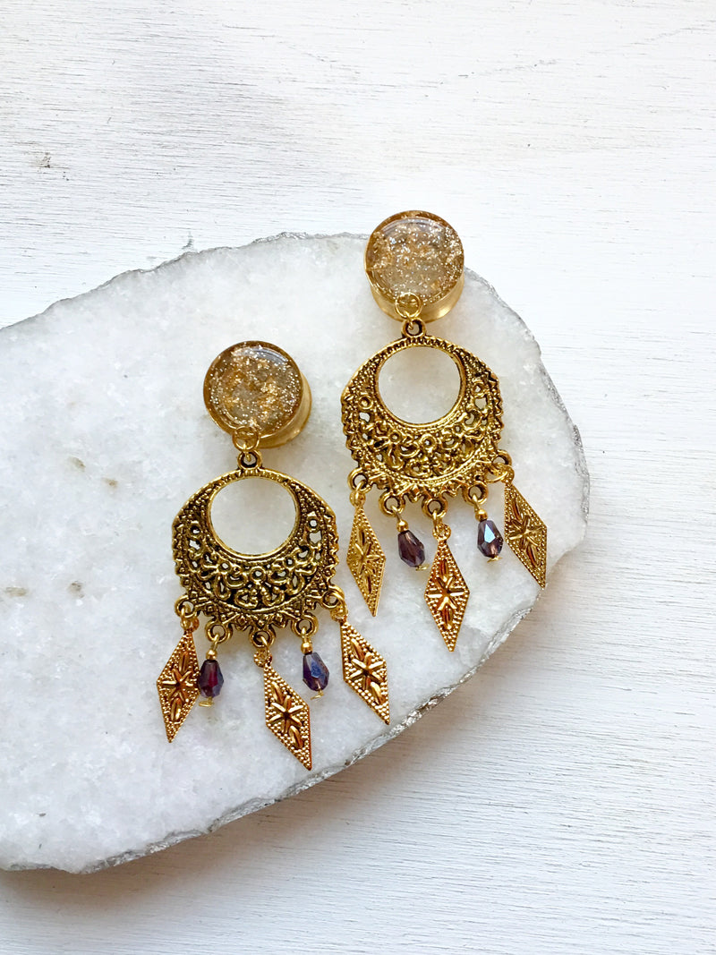 Gypsy Chandelier Gold Plugs - Feelin Peachy